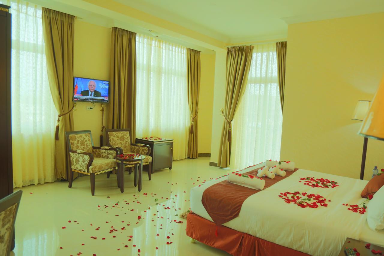 Solyana Hotel Bahir Dar Exterior photo