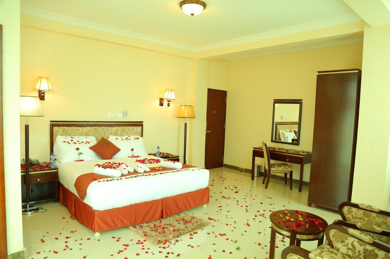 Solyana Hotel Bahir Dar Exterior photo