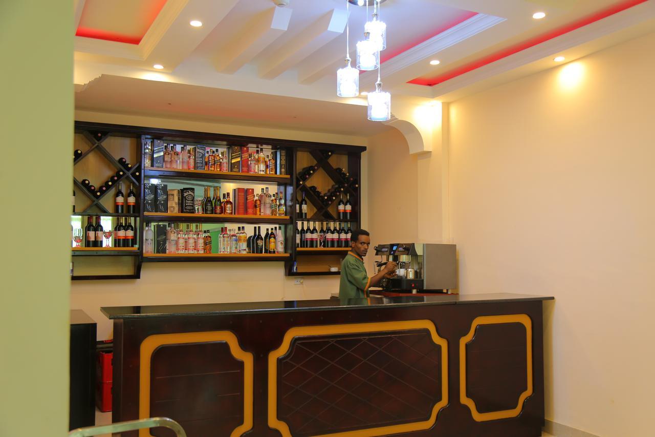 Solyana Hotel Bahir Dar Exterior photo